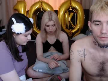 cam couple porn hizgi image #1434511