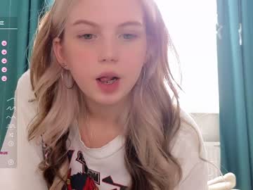 cam girl porn small_blondee image #5263827