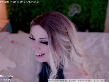 cam girl porn runesy image #4638998