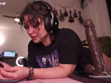 cam girl porn evelynpiers image #3988502