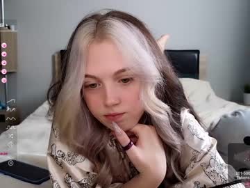cam girl porn small_blondee image #5458018