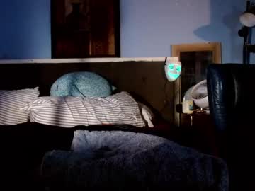 cam man porn pantslesstraveler_plt image #2677731