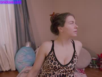 cam girl porn chroniclove image #3419598