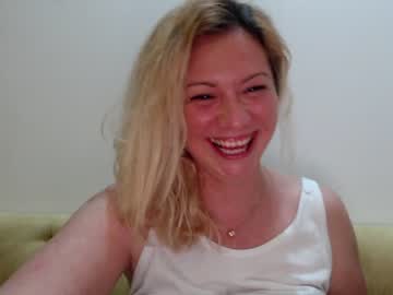 cam girl porn kiradivine image #2193033