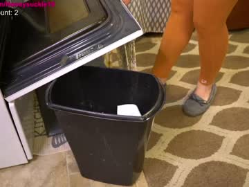 cam girl porn 19honeysuckle image #851677