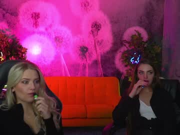 cam girl porn kira0541 image #2740068
