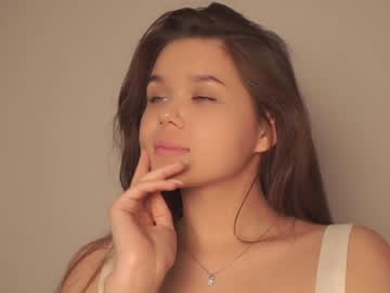 cam girl porn helenmoors image #4098184