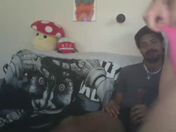 cam couple porn a_mariejuana69 image #5194731