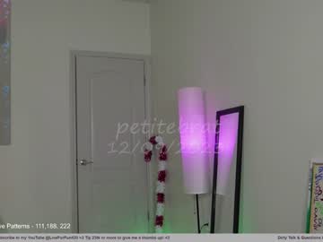cam girl porn petitebrat image #5883366