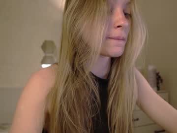 cam girl porn fflloowweerr image #6242281