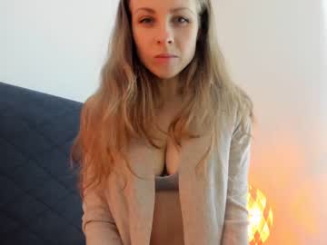 cam girl porn imkeira image #1128446