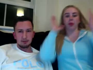 cam couple porn funwithus123 image #3328172