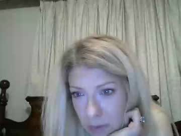 cam girl porn mercedes_milf image #4209691