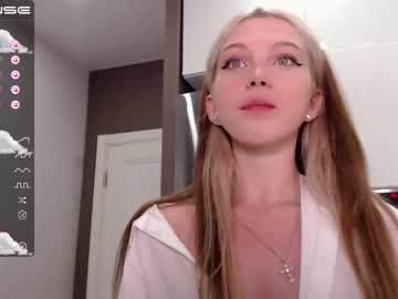 cam girl porn small_blondee image #2537631