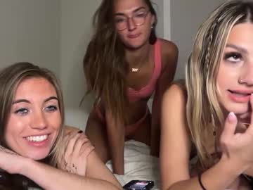 cam girl porn allieraee image #7077130