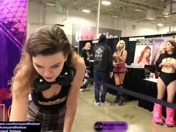 cam couple porn honeyand_thebear image #628423