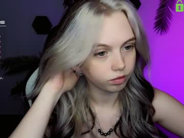 cam girl porn small_blondee image #4824835
