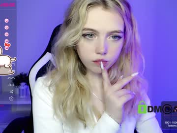 cam girl porn small_blondee image #3624403