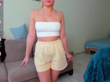 cam girl porn mia___more image #3330384