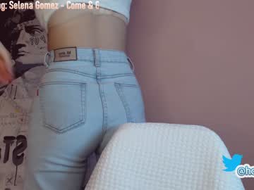 cam girl porn hollyextra image #2119120