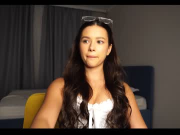 cam girl porn emilybatee image #5847899