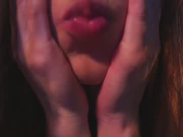 cam girl porn lucie_beltran image #6367280
