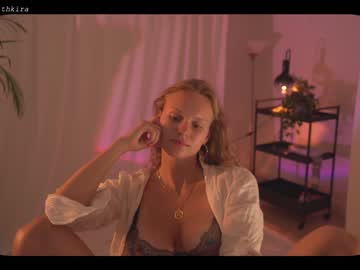 cam girl porn chillwithkira image #2093352