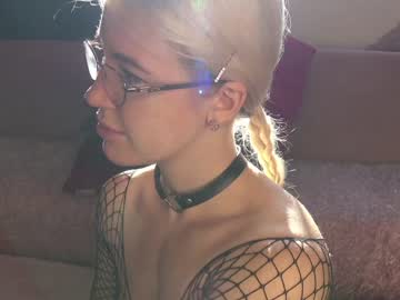 cam girl porn xtina__ image #912059