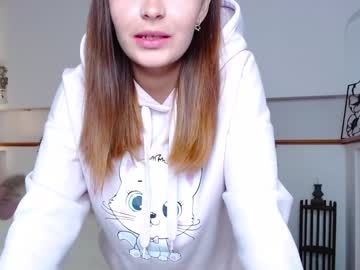 Cam for litt1e_lady