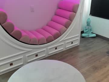 cam girl porn ashlyeroberts1 image #1222404