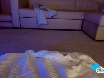 cam girl porn hollyextra image #3404589