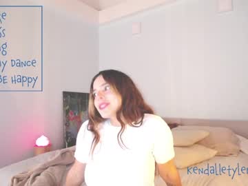 cam girl porn kendalltyler image #404904