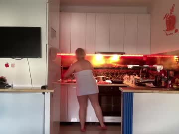 cam girl porn kiradivine image #5163621