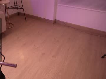 cam girl porn lau__1 image #6225993