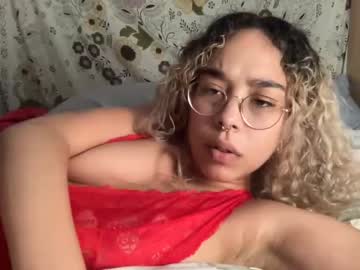 cam couple porn mae_westwood image #2348278