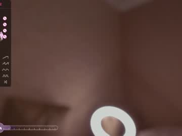 cam girl porn bzzzme image #6117011