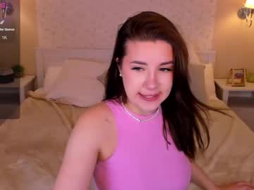 cam girl porn lilla_cuties image #7000139