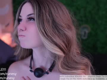 cam girl porn runesy image #3057567