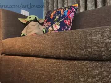 cam couple porn ari_lovexo image #3979063