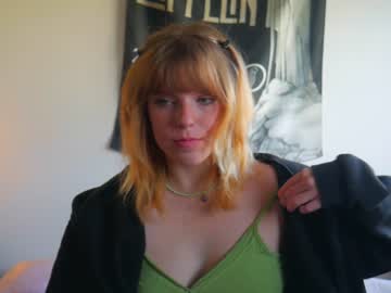 cam girl porn sisypheanlove image #5790243