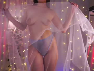 cam girl porn helenmoors image #5652799