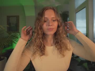 cam girl porn chillwithkira image #754742