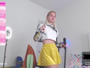 cam girl porn petitebrat image #4456153