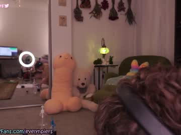 cam girl porn evelynpiers image #3944952