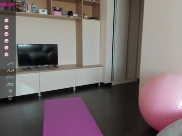 cam girl porn emilymilf__ image #4847945