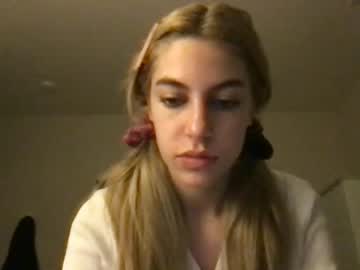 cam girl porn playboybarbie666 image #3896429