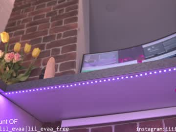 cam girl porn lil_eva image #1300362