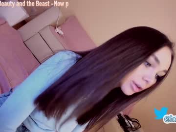 cam girl porn hollyextra image #2625481