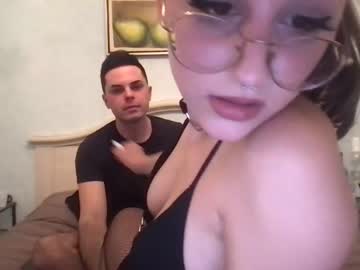 cam couple porn missmoon__ image #3965402