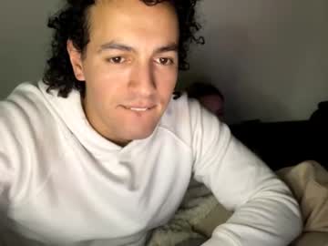 cam couple porn chulo33333 image #6071879